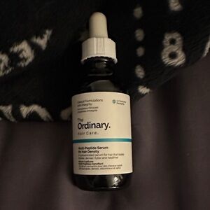 The Ordinary Hair Care Multi-Peptide Serum - Black and White